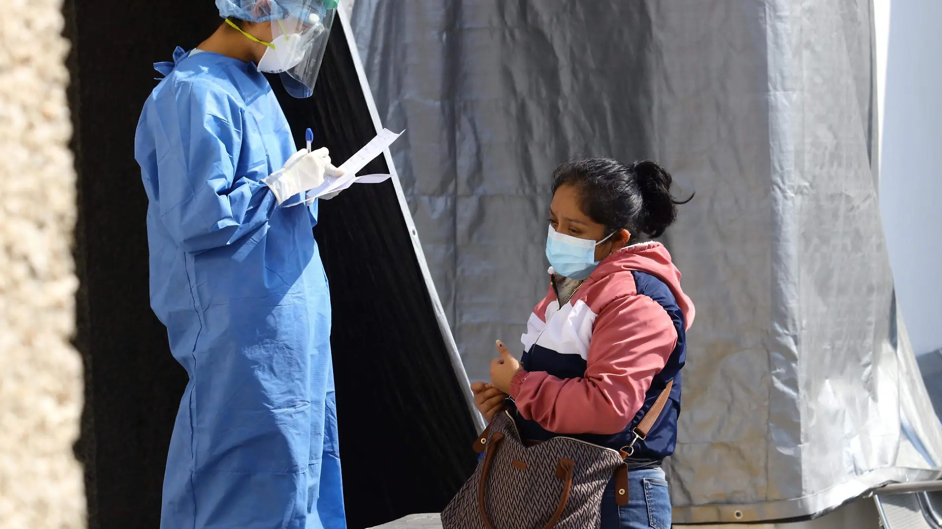 FAMILIARES PACIENTES IMSS LA MARGARITA ERIKG 25122020 001